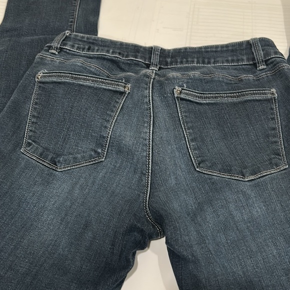 White House Black Market Blue straight leg, crop Leg Jeans - Picture 2 of 4